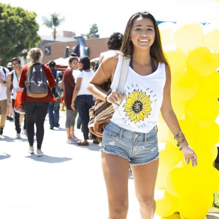 Delta Zeta Sunflower Unisex Tank