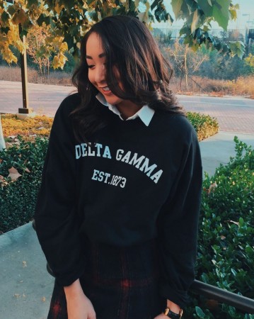 Delta Gamma College Crewneck Sweater
